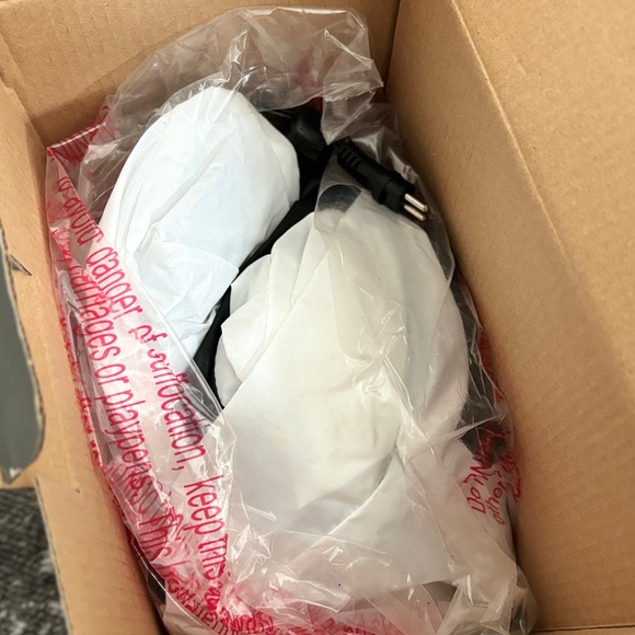 Hello Kitty Halloween Inflatable Black And White Skeleton Rare - Picture 3 of 4